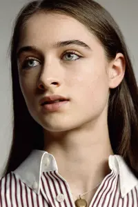 Фото  (Raffey Cassidy)