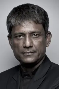 Фото  (Adil Hussain)