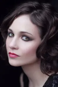 Фото Таппенс Миддлтон (Tuppence Middleton)