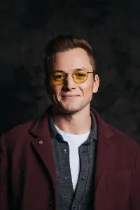 Фото Тэрон Эгертон (Taron Egerton)