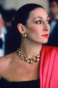 Фото Анжелика Хьюстон (Anjelica Huston)