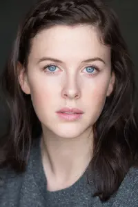 Фото  (Alexandra Roach)