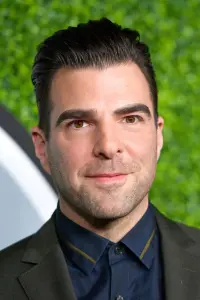 Фото Закари Куинто (Zachary Quinto)