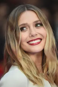 Фото Элизабет Олсен (Elizabeth Olsen)