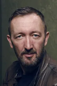 Фото Ральф Айнесон (Ralph Ineson)