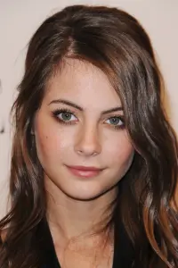 Фото  (Willa Holland)