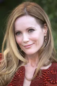 Фото Лесли Манн (Leslie Mann)