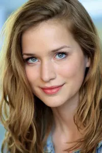 Фото Элизабет Лейл (Elizabeth Lail)