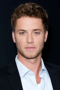 Фото Джереми Самптер (Jeremy Sumpter)