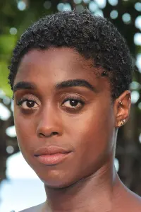 Фото Лашана Линч (Lashana Lynch)