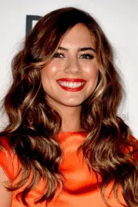 Фото  (Lorenza Izzo)