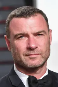 Фото Лив Шрайбер (Liev Schreiber)