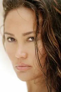 Фото Тиа Каррере (Tia Carrere)