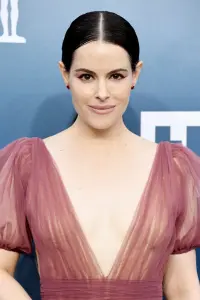 Фото Эмили Хэмпшир (Emily Hampshire)