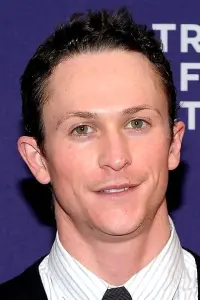 Фото Джонатан Такер (Jonathan Tucker)