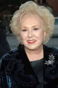 Фото Дорис Робертс (Doris Roberts)