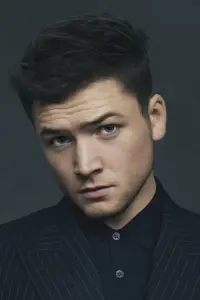 Фото Тэрон Эгертон (Taron Egerton)