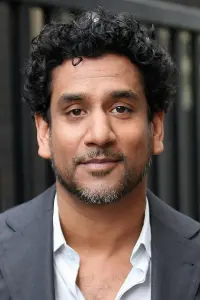 Фото Нэвин Эндрюс (Naveen Andrews)