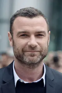 Фото Лив Шрайбер (Liev Schreiber)