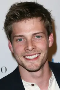 Фото Хантер Пэрриш (Hunter Parrish)