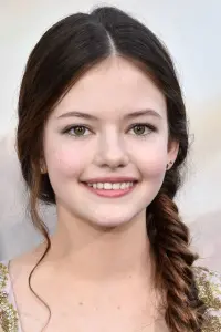 Фото Маккензи Фой (Mackenzie Foy)