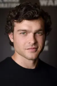 Фото Олден Эренрайк (Alden Ehrenreich)