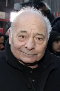 Фото Берт Янг (Burt Young)