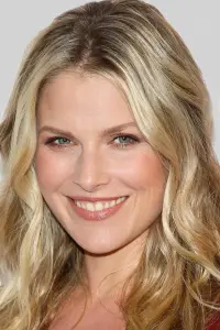 Фото Али Лартер (Ali Larter)