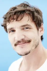 Фото  (Pedro Pascal)