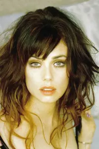 Фото Миа Киршнер (Mia Kirshner)