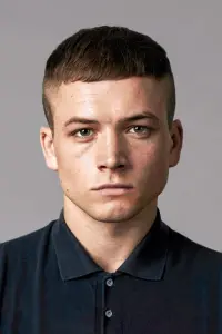 Фото Тэрон Эгертон (Taron Egerton)