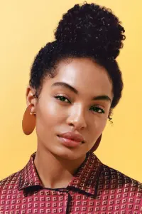 Фото Яра Шахиди (Yara Shahidi)