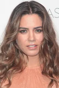 Фото  (Lorenza Izzo)