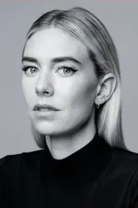 Фото Ванесса Кирби (Vanessa Kirby)