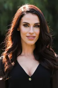 Фото Джессика Лаундс (Jessica Lowndes)