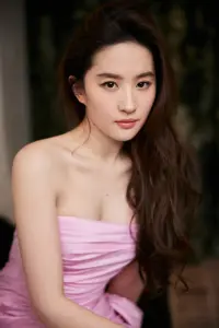 Фото Лю Ифэй (Liu Yifei)