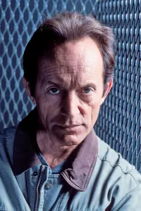 Фото Лэнс Хенриксен (Lance Henriksen)