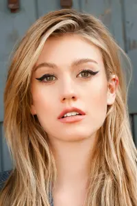 Фото Кэтрин Макнамара (Katherine McNamara)