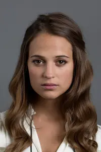 Фото  (Alicia Vikander)