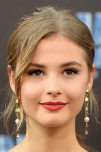 Фото Стефани Скотт (Stefanie Scott)