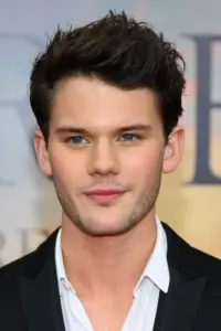 Фото Джереми Ирвин (Jeremy Irvine)