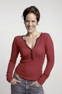 Фото Аннабет Гиш (Annabeth Gish)