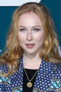 Фото Молли С. Куинн (Molly C. Quinn)