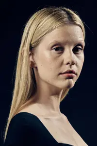 Фото Миа Гот (Mia Goth)