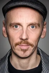 Фото Юэн Бремнер (Ewen Bremner)