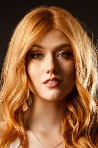 Фото Кэтрин Макнамара (Katherine McNamara)