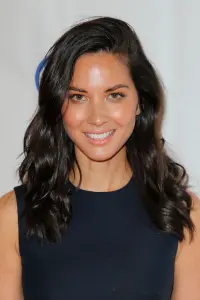 Фото Оливия Манн (Olivia Munn)