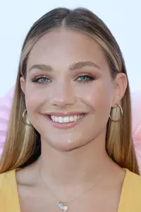 Фото Мэдди Зиглер (Maddie Ziegler)