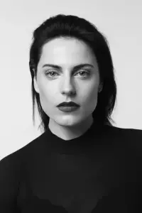 Фото Антье Трауэ (Antje Traue)