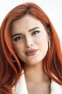 Фото Белла Торн (Bella Thorne)